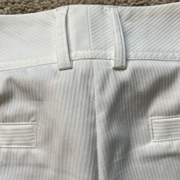 Express Capris - Picture 5 of 5
